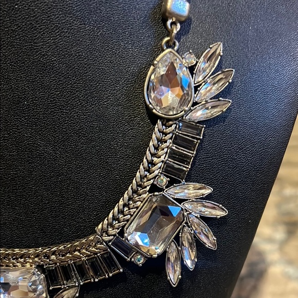 LOFT Silver Crystal Cluster Rhinestone Sparkly Necklace - Picture 3 of 9